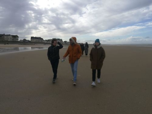 74a8ff85-a6fc-41b5-be13-37263565fe57 (1)